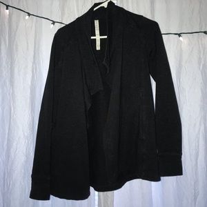 Lulu lemon wrap jacket